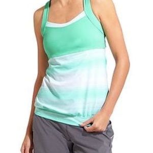 ATHLETA Stride Crunch top